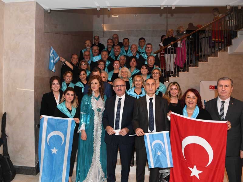 İnsan İnsanın Kurdu Değil İnsan İnsanın Yurdudur 06