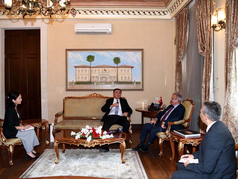Kırgız Büyükelçisinden Vali Karaloğlu’na Ziyaret 02