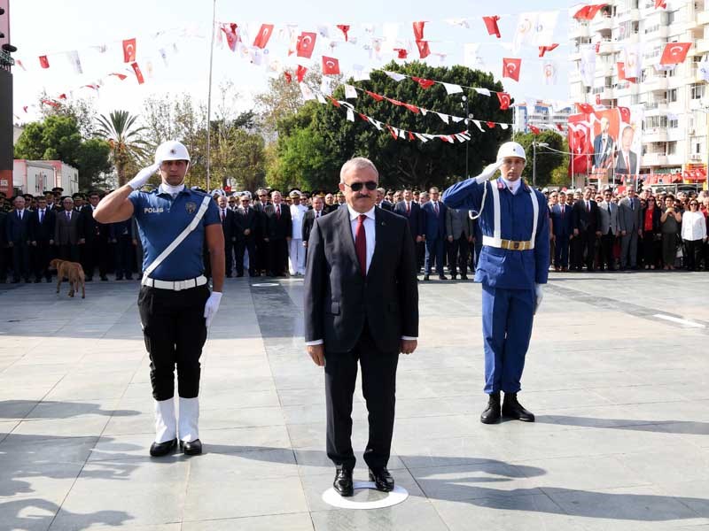 Antalya’da Cumhuriyet Bayramı Kutlamaları Başladı ana