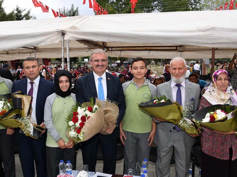 İyi Yetişmiş İnsan Bir Ülkenin En Büyük Gücüdür 02