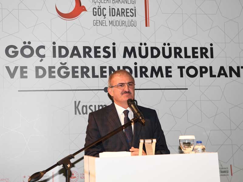 Bakan Soylu ve Vali Karaloğlu İl Göç İdaresi Değerlendirme Toplantısı’na Katıldı 03