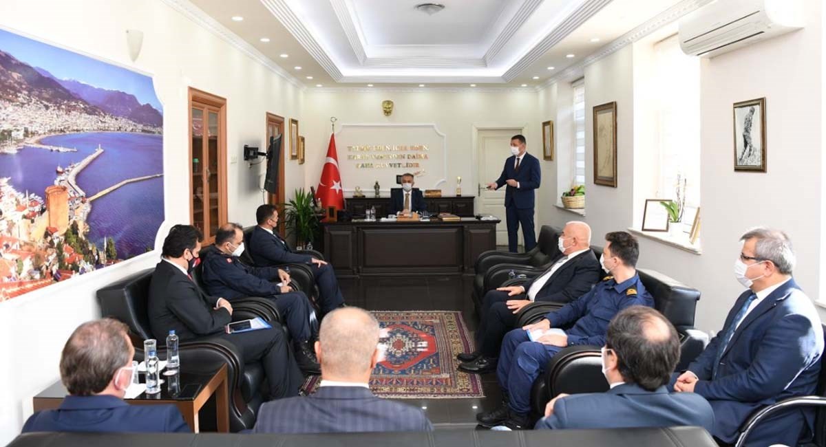 Pandemi İle Mücadelede Başarıya Hep Birlikte Ulaşacağız 02