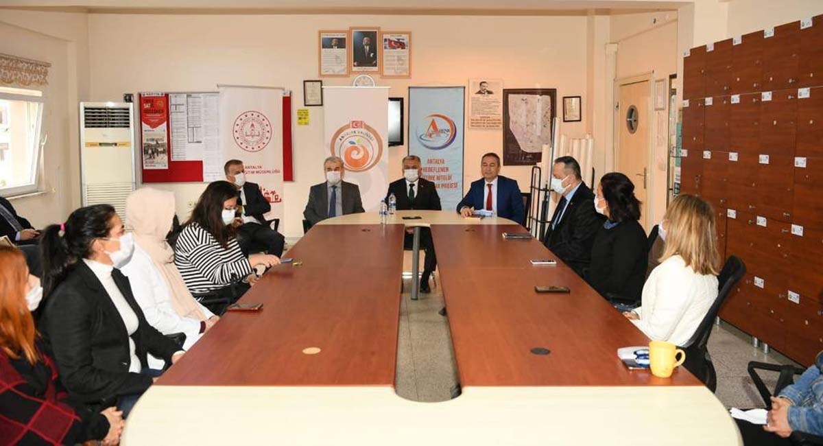 09_üreten_bir_toplum_olma_yolunda_meslek_liseleri_olmazsa_olmazımız