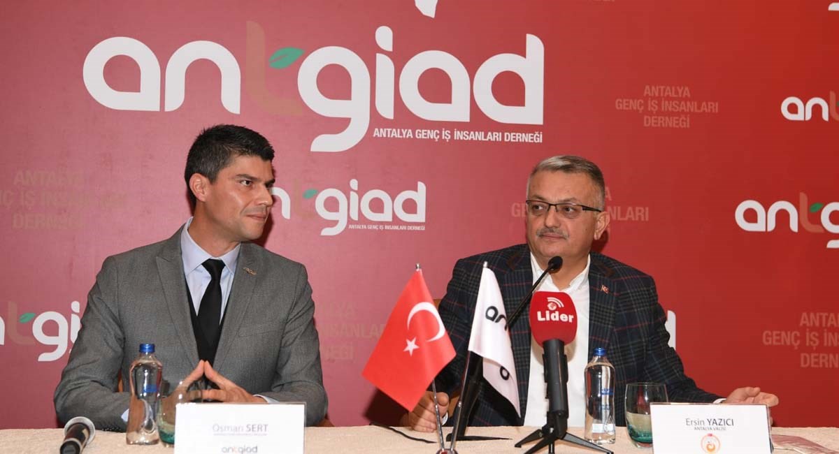 Vali Yazıcı ANTGİAD Üyeleriyle Bir Araya Geldi 01