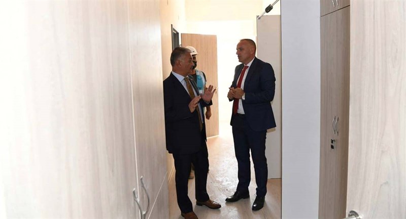 Vali Yazıcı İnşaat Çalışmalarında Sona Gelinen Yurtta İncelemelerde Bulundu 04