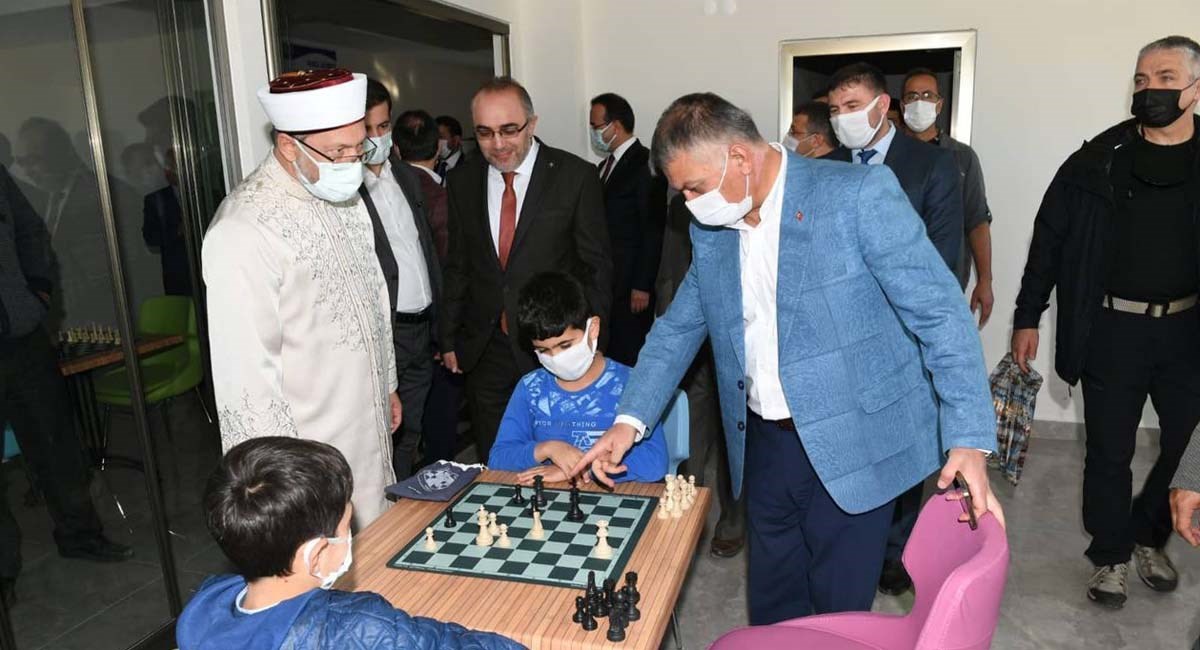 Korkuteliye Değer Katmaya Devam Edeceğiz 08