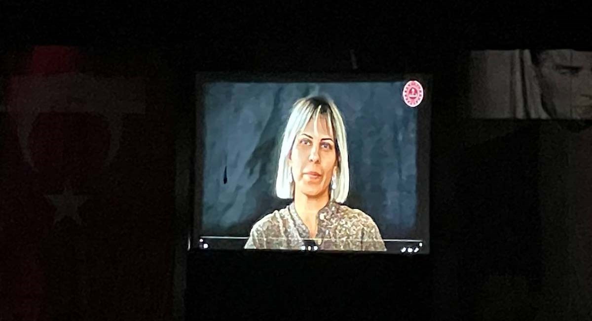 Yaktıkları Meşaleyle Karanlığımızı Aydınlatan Öğretmenlerimizdir 10