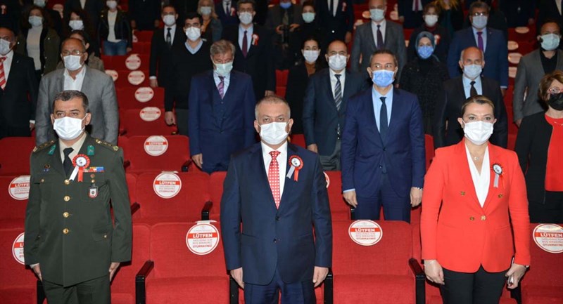 Antalya Saat 12 de Tek Nefes Oldu 06