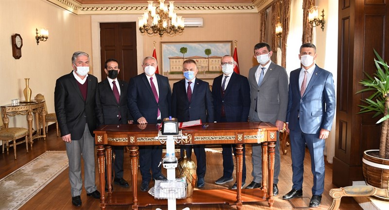 Solunum Cihazları Protokolle İl Sağlık Müdürlüğüne Teslim Edildi 01
