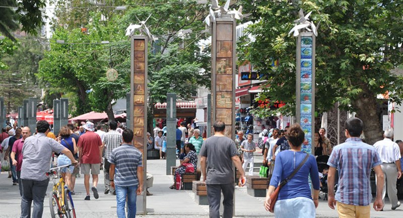 Antalya Nin 2020 Yili Nufusu Belli Oldu