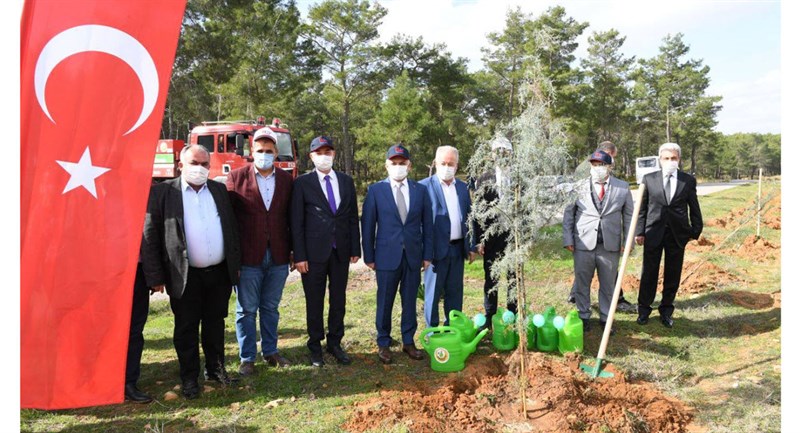 07 vali yazıcı 112 günü münasebetiyle gerçekleştirilen toplantıya katıldı