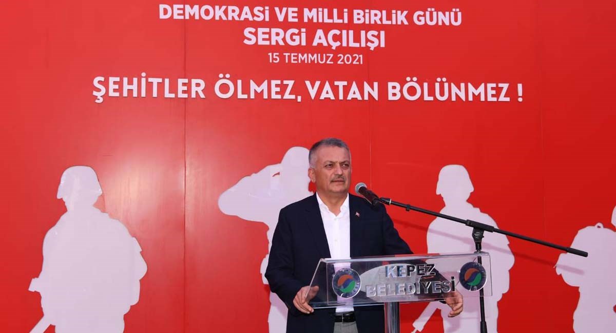 15 Temmuz Şehitleri Mezarları Başında Anıldı 08