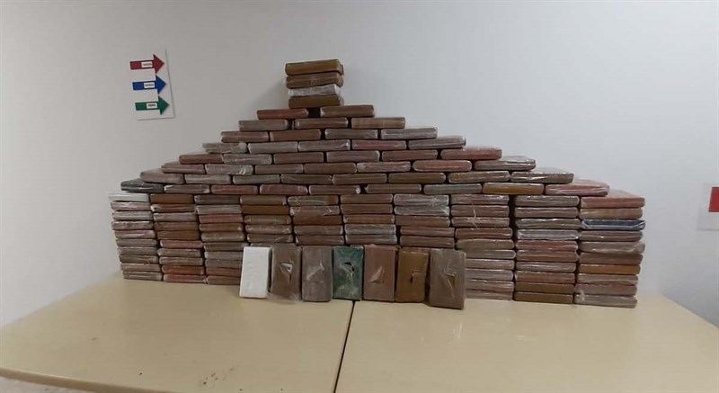 Antalyada Uyuşturucu Tacirlerine Denizde Baskın 03