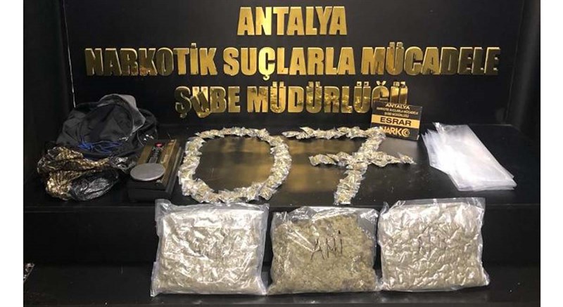 Antalya Emniyetinden Başarılı Uyuşturucu Operasyonu 03