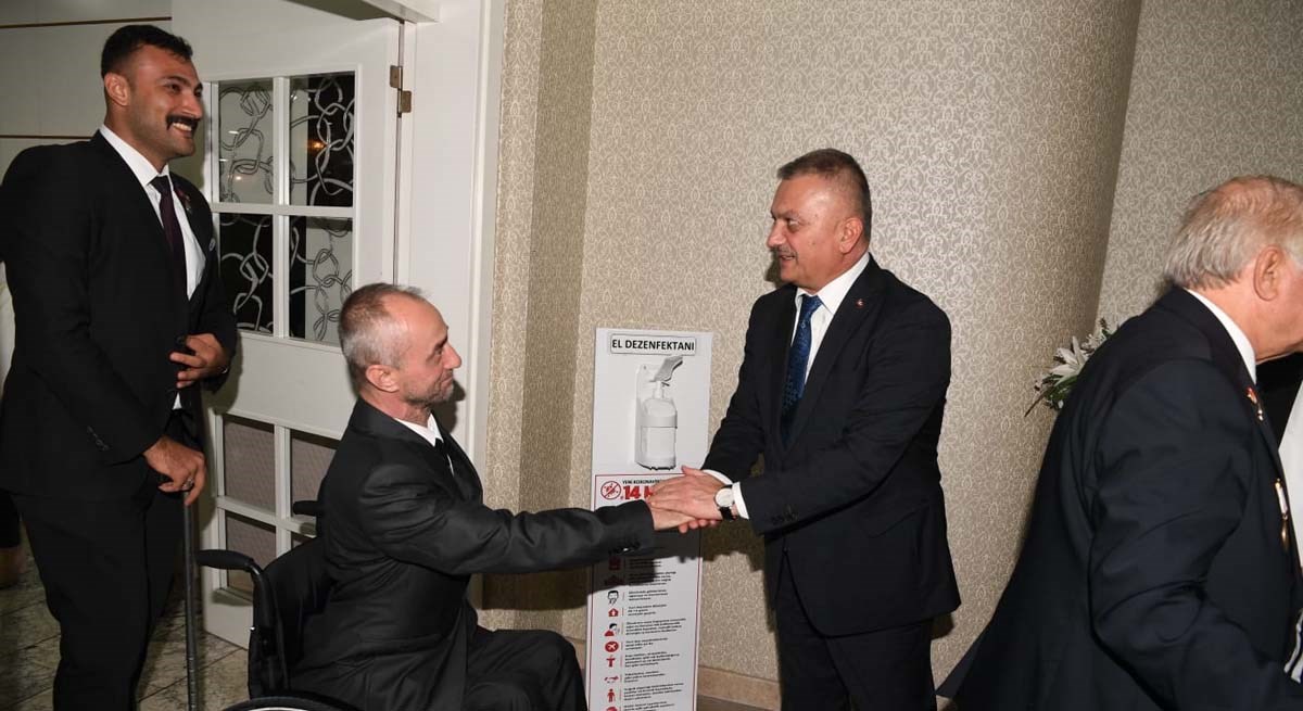 Türk Milleti Olarak Her Zaman Yanınızda Ve Hizmetkarınızız 02