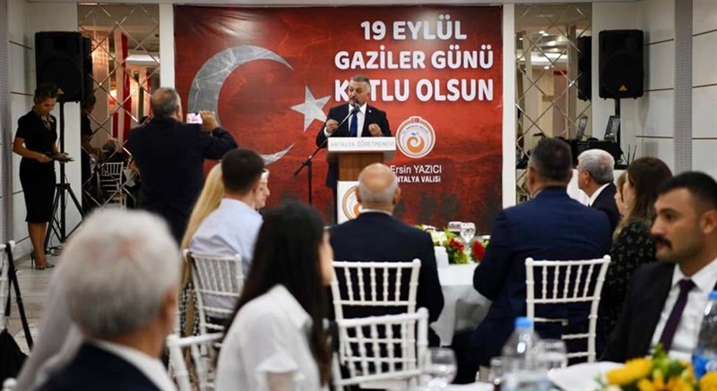 Türk Milleti Olarak Her Zaman Yanınızda Ve Hizmetkarınızız 07