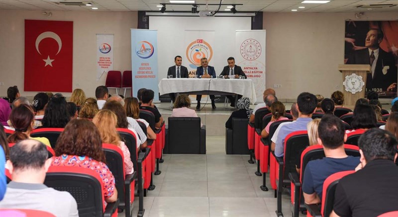 Hedeflerimizi Doğru Belirleyip O Doğrultuda Hareket Etmeliyiz 07