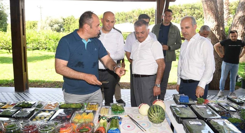 Tarımda Katma Değeri Yüksek Ürünler Yetiştirmeliyiz 08