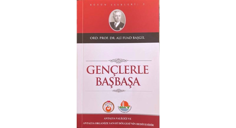Vali Yazıcı Öğrencilere Gençlerle Başbaşa Kitabını Hediye Etti 12