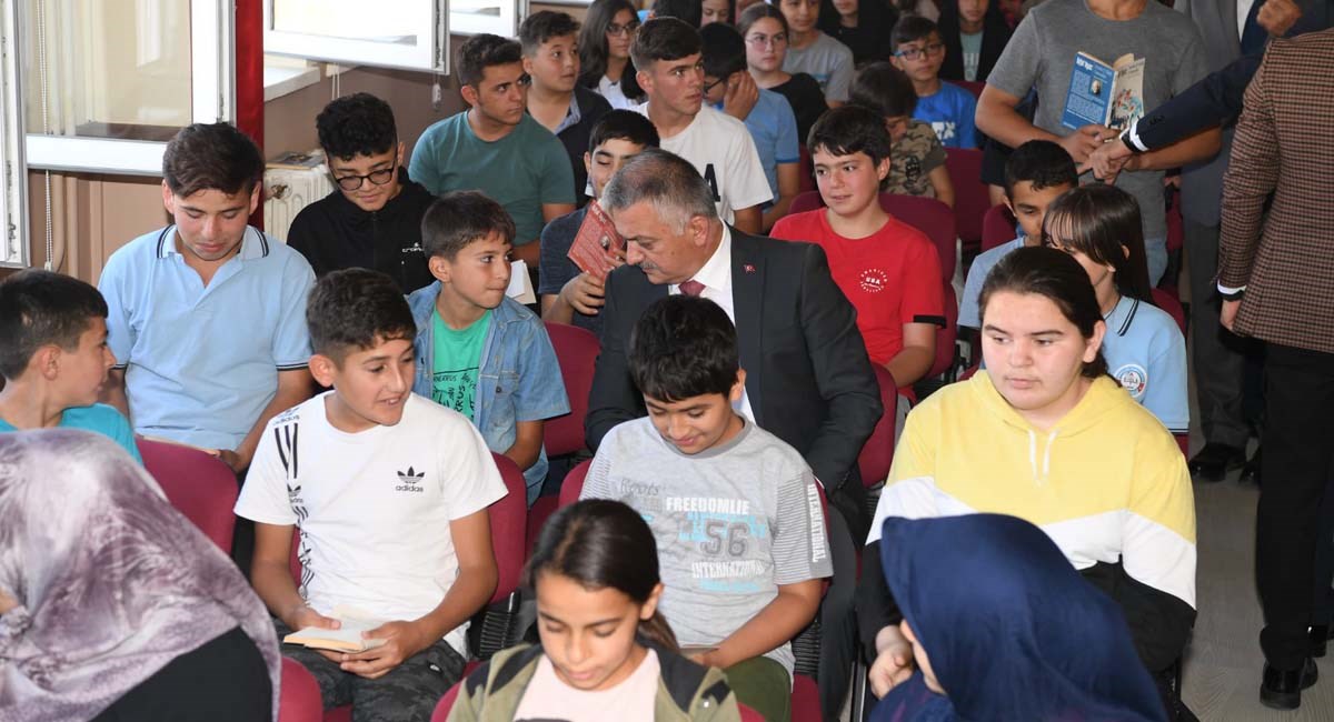 AHENK Projemizle Topluma Yararlı Bireyler Yetiştirmeyi Amaçlıyoruz 06