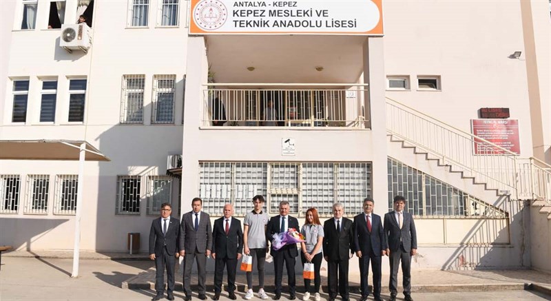 Birine Yalan Söylersek O Kişiye Bize Yalan Söyleme Hakkı Vermiş Oluruz 01