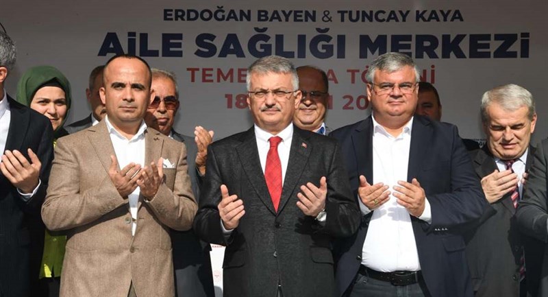 05 Hayrı Cebi Zengin Olan Değil Gönlü Zengin Olan İnsanlar Yapar
