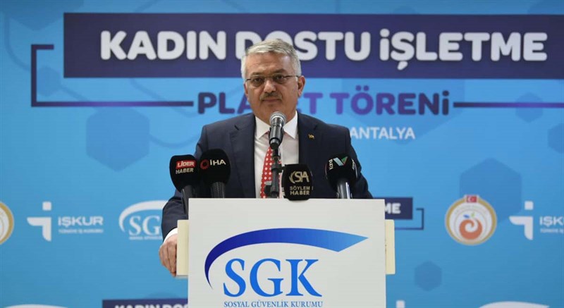Güçlü Kadın Güçlü Türkiye 01
