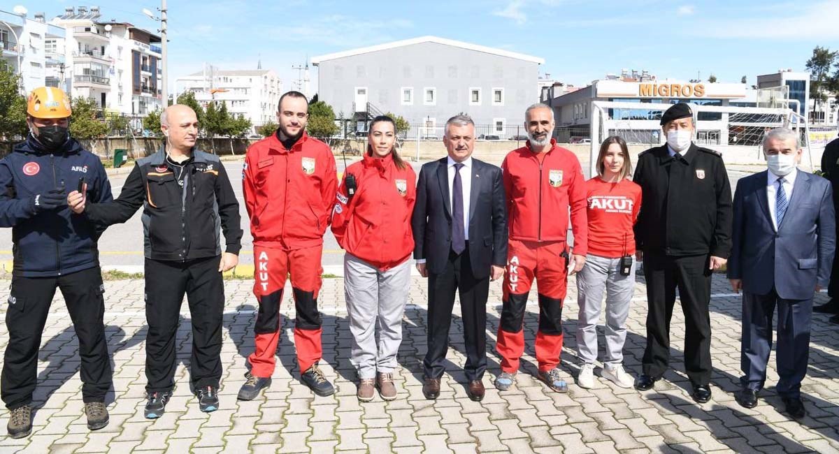 Vali Yazıcı Deprem Anı ve Tahliye Tatbikatına Katıldı 10