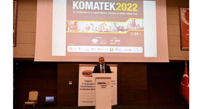 Vali Yazıcı KOMATEK Fuarına Katıldı 03