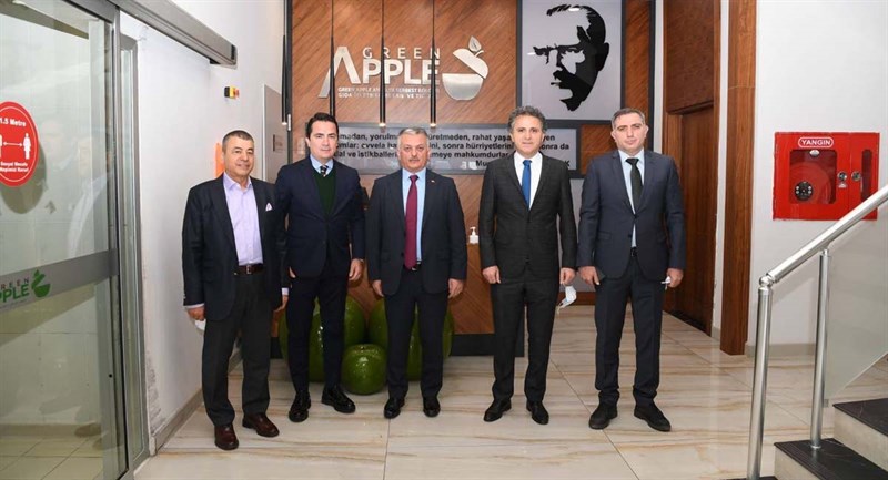 Vali Yazici ASB’deki Firma Ziyaretlerine Devam Ediyor 04