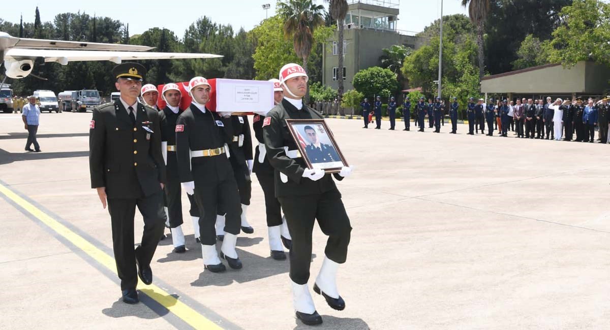 Şehit Piyade Teğmen Abdulkadir Güler Son Yolculuğuna Uğurlandı 01