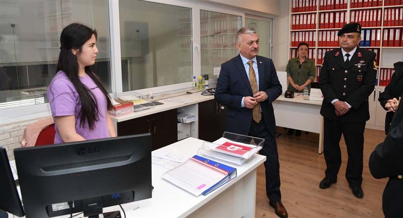 03_Vali_Yazıcı_Gaziler_Sanayi_Sitesi_Esnafı_İle_Bir_Araya_Geldi