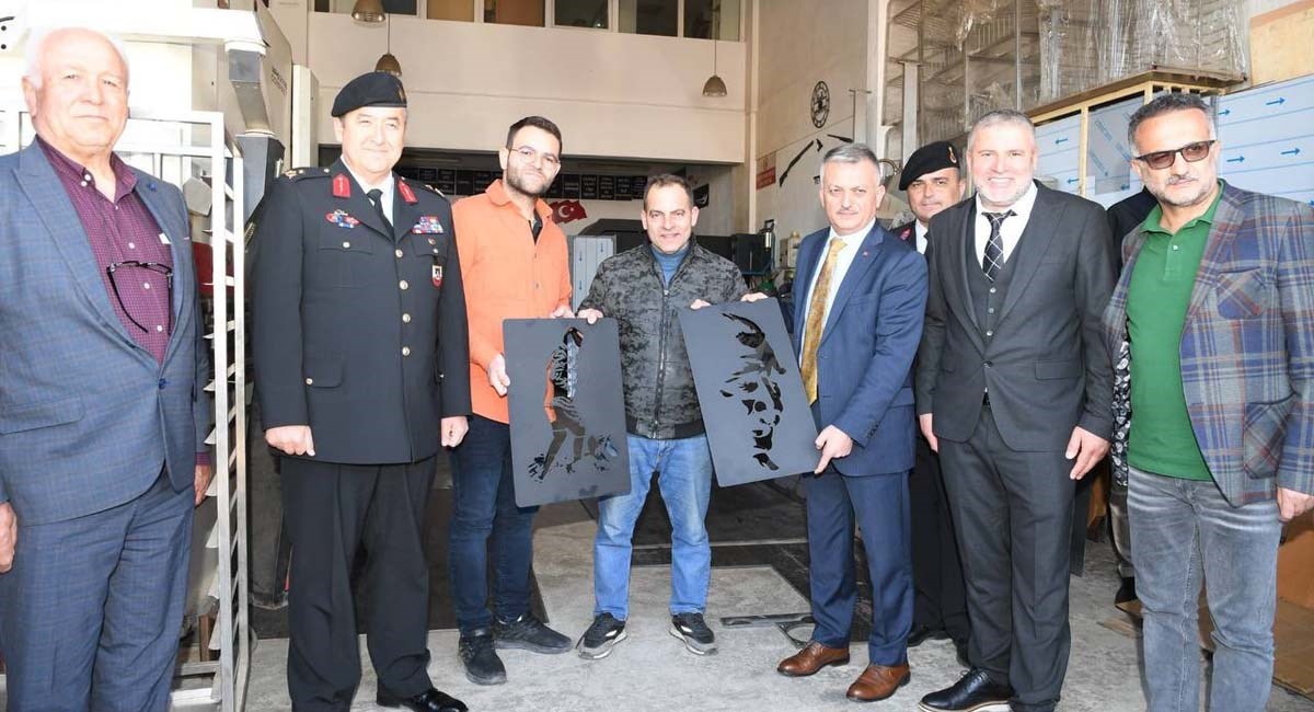 07_Vali_Yazıcı_Gaziler_Sanayi_Sitesi_Esnafı_İle_Bir_Araya_Geldi
