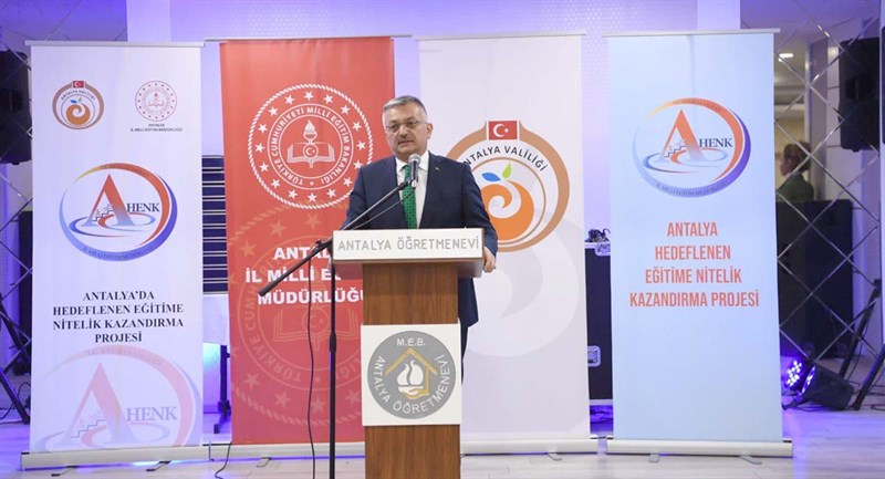02 Türk Milletinin Yardımlaşma Tezahürünün En Güzel Örneğisiniz