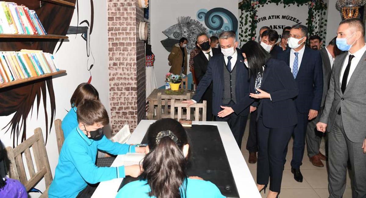 03 Gençlerimizde Okuma Bilinci Ve Çevre Bilincini Arttıracağız
