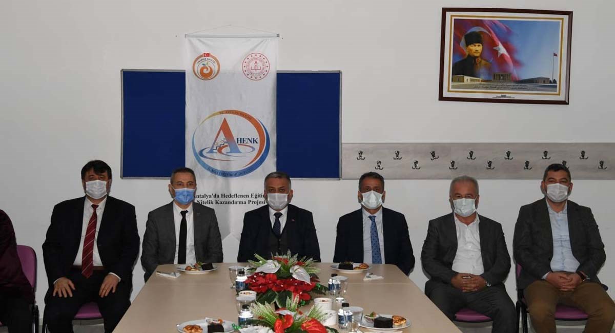 09 Gençlerimizde Okuma Bilinci Ve Çevre Bilincini Arttıracağız