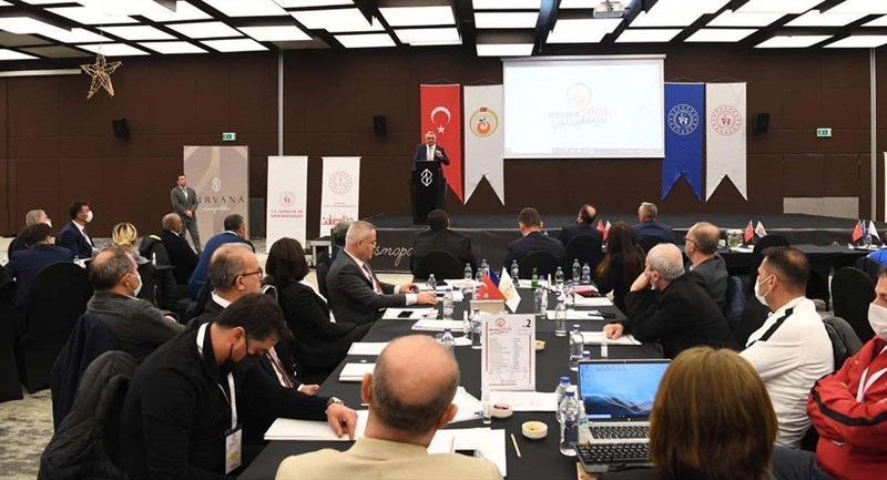 Okullarda Spor Çalıştayı Vali Yazıcı Başkanlığında Yapıldı 02