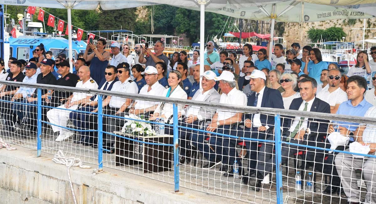 Denizcilik Ve Kabotaj Bayramı Antalyada Coşkuyla Kutlandı 09