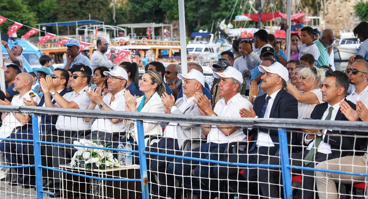 Denizcilik Ve Kabotaj Bayramı Antalyada Coşkuyla Kutlandı 12