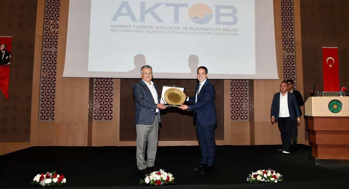 Antalya Olarak Turizmde Kaliteli Ve Güvenli Hizmet Veriyoruz 03