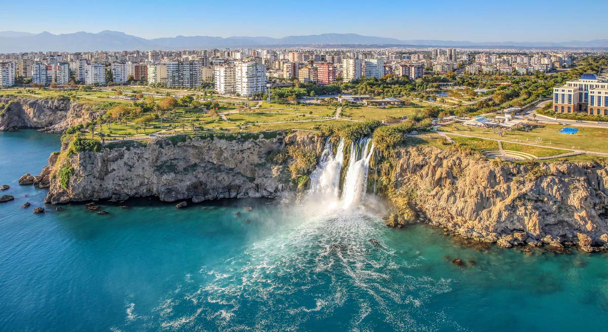 Antalyayı Yılbaşından Bu Yana Hava Yoluyla 9 Milyon Turist Ziyaret Etti 01