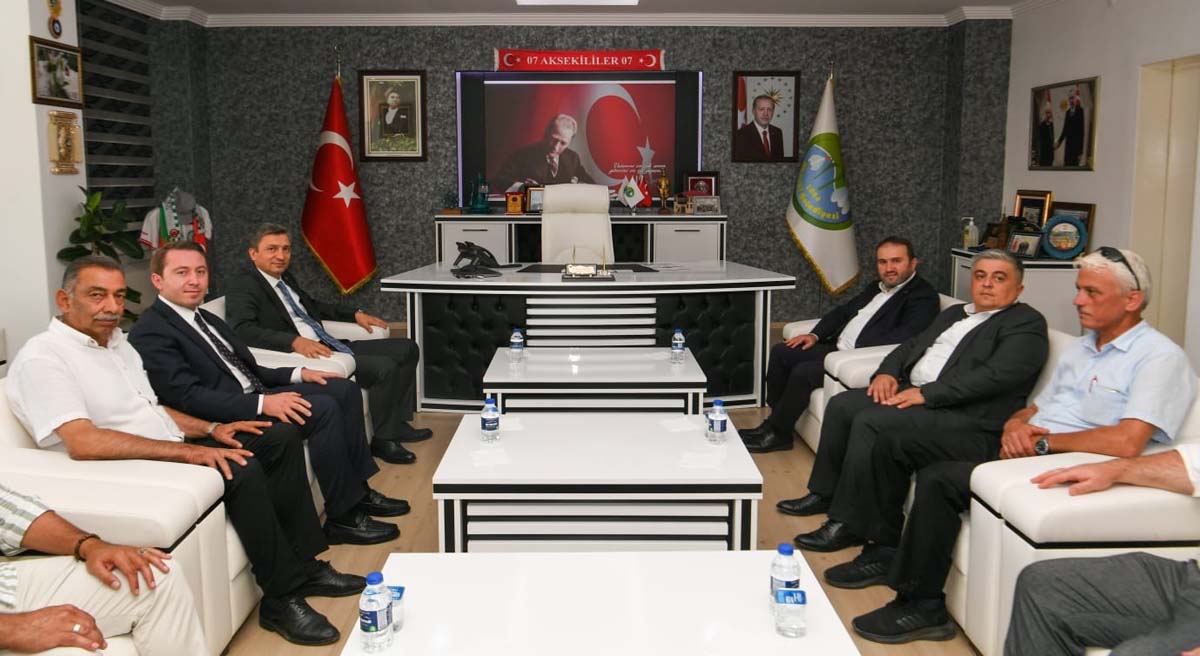 Vali Şahin İlçe Ziyaretleri Kapsamında İlk Ziyaretini Aksekiye Gerçekleştirdi 02