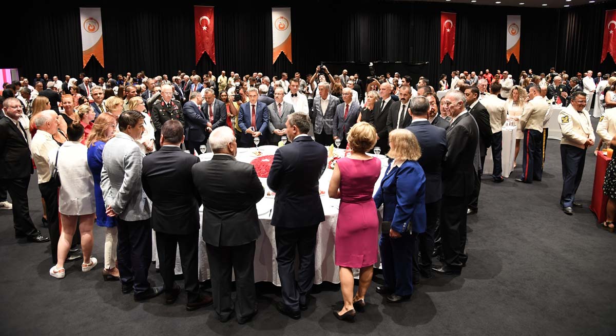 30 Ağustos Zafer Bayramı Resmi Kabul Töreni Düzenlendi 04