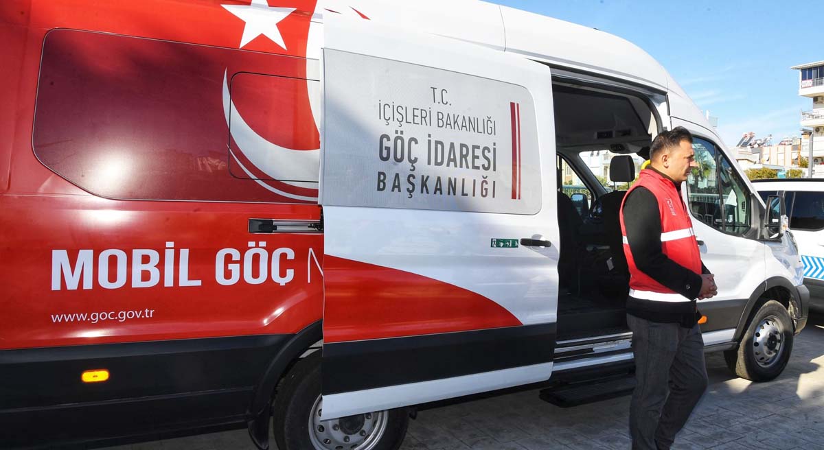 Düzensiz Göçle Mobil Mücadele 04