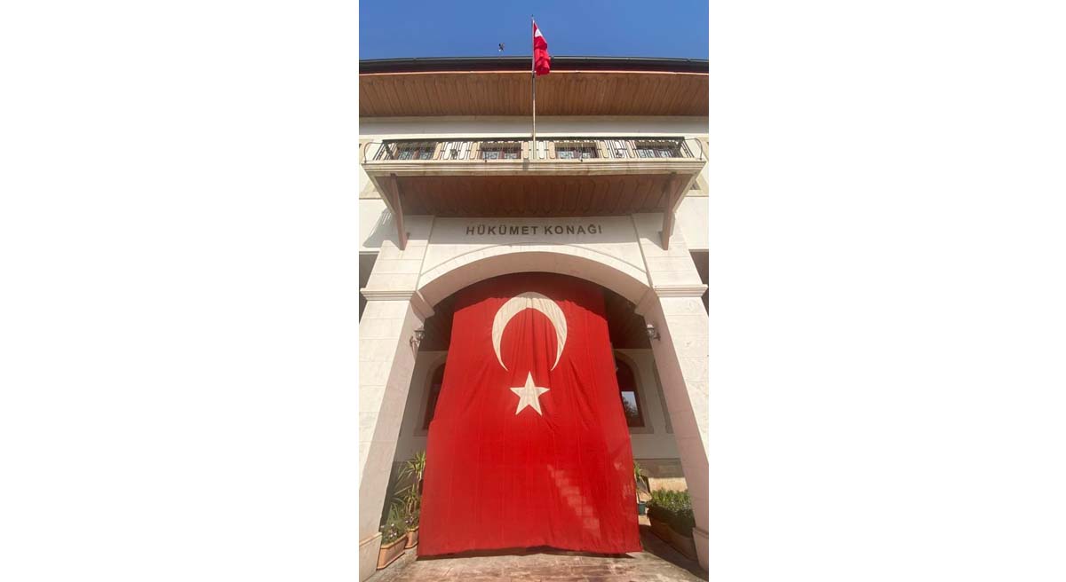 100 Yıllık Nadide Gururun Gölgesinde 29 Ekim Cumhuriyet Bayramı 01