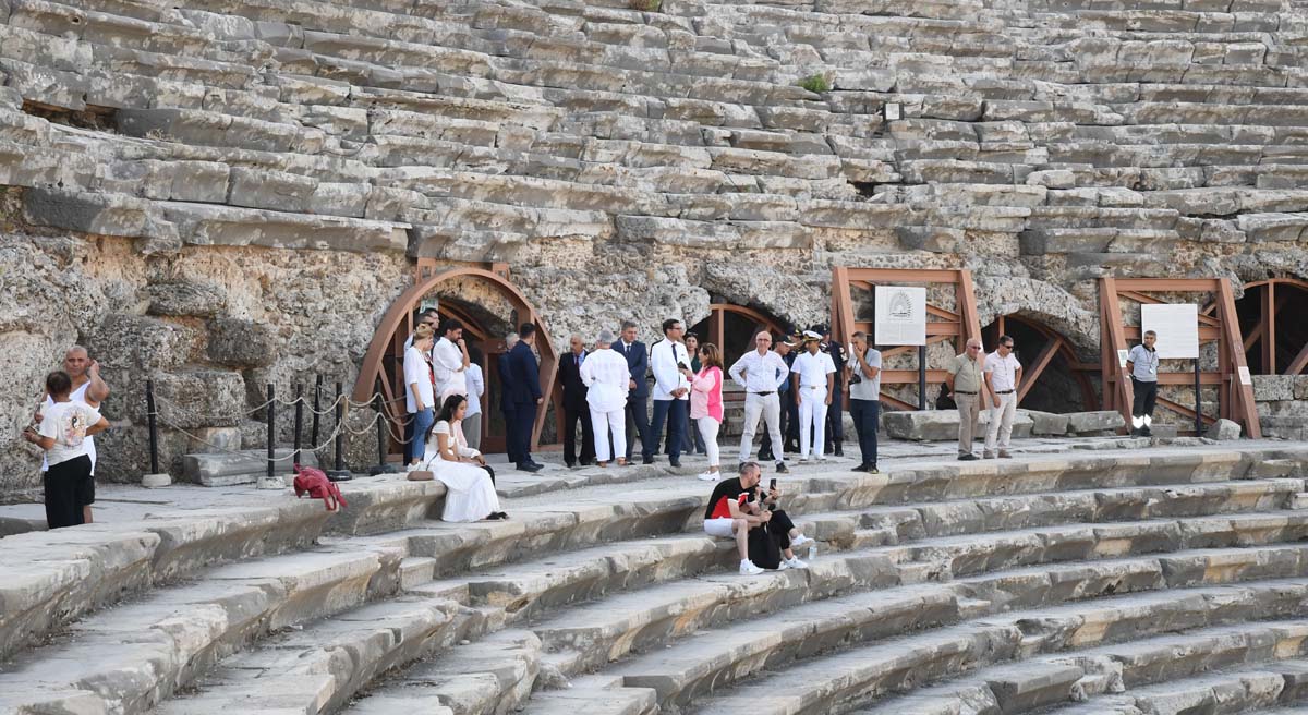 Vali Şahin Manavgatta İncelemelerde Bulundu 04