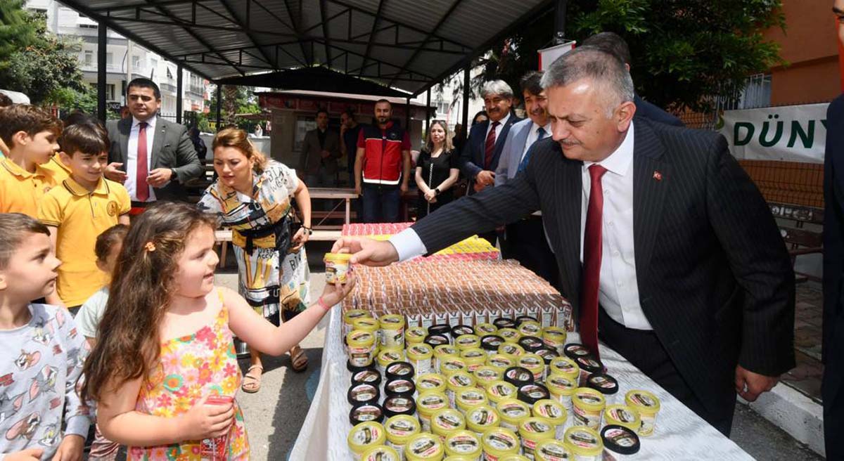 Sağlıklı Beslenmek İçin Mutlaka Süt İçin 07