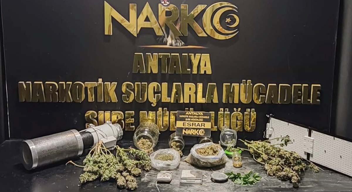 Antalya Polisinden Uyuşturucuya Bir Darbe Daha 01