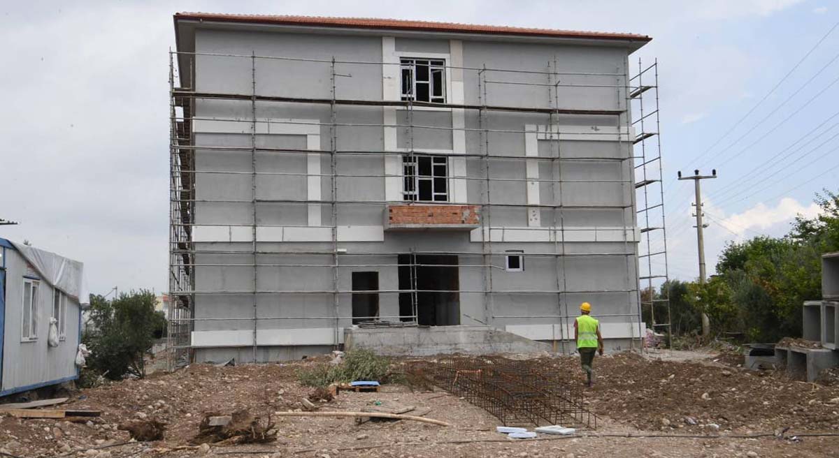 Vali Yazıcı Finike de İncelemelerde Bulundu 03