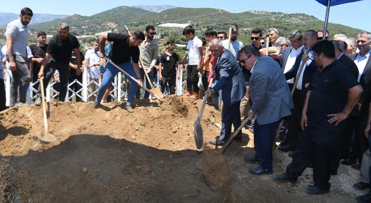 Şehit Alpay Aras Son Yolculuğuna Uğurlandı 06
